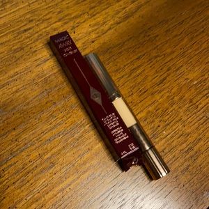 Charlotte Tilbury concealer